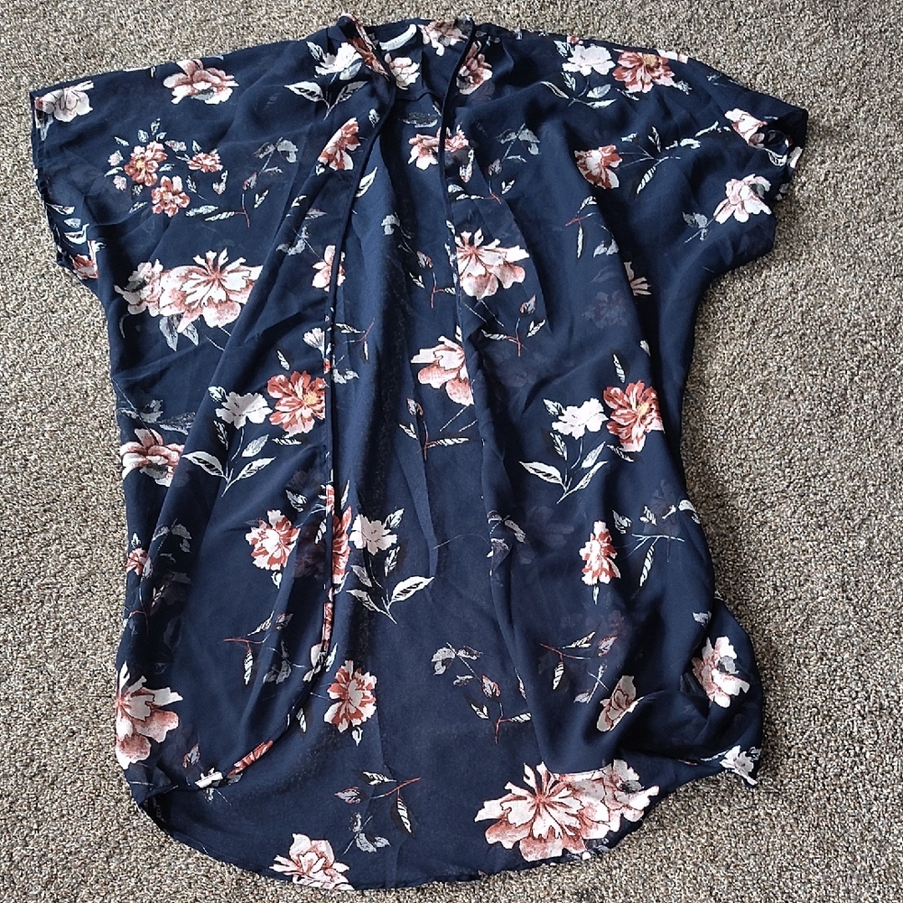 Floral Navy Kimono